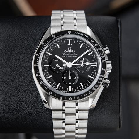 omega speedmaster india price